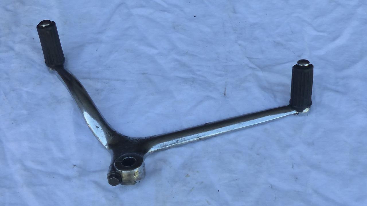 Sélecteur GUZZI V7 Special LesAnciennes.com