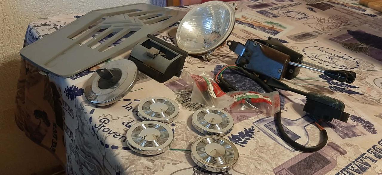 Pièces CITROEN 2CV LesAnciennes.com