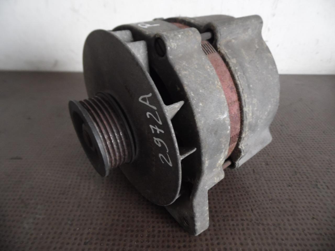 ALTERNATEUR 0120469559 PORSCHE 944 LesAnciennes.com