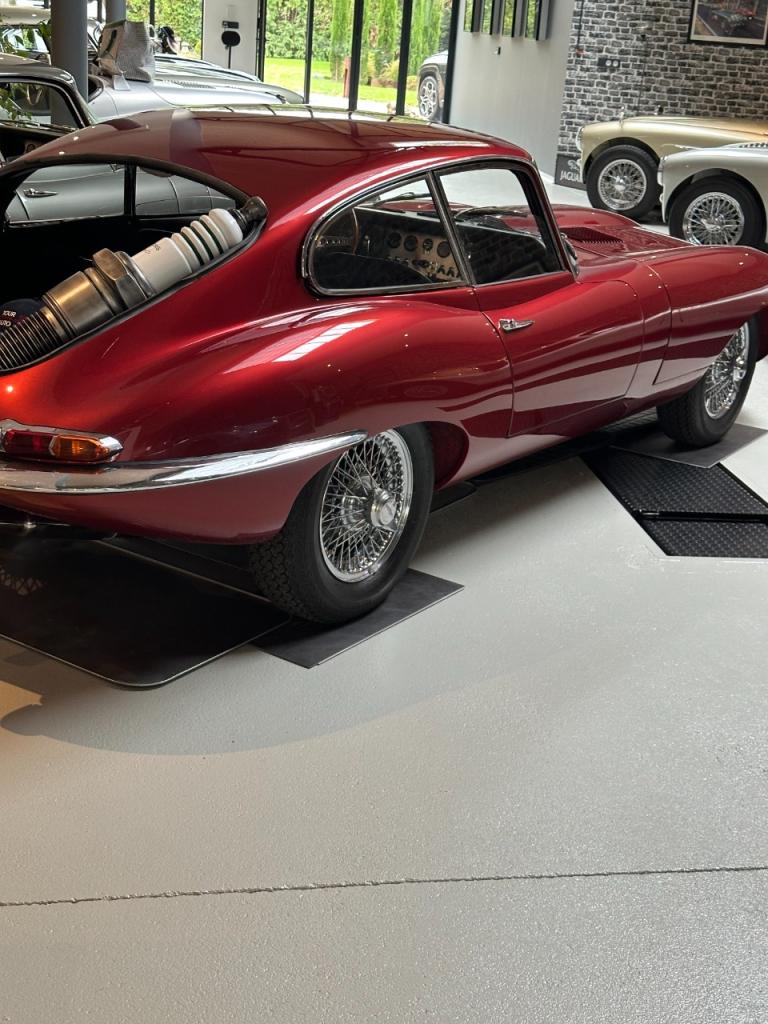 JAGUAR Type E Série 1 3.8 - 1962 LesAnciennes.com