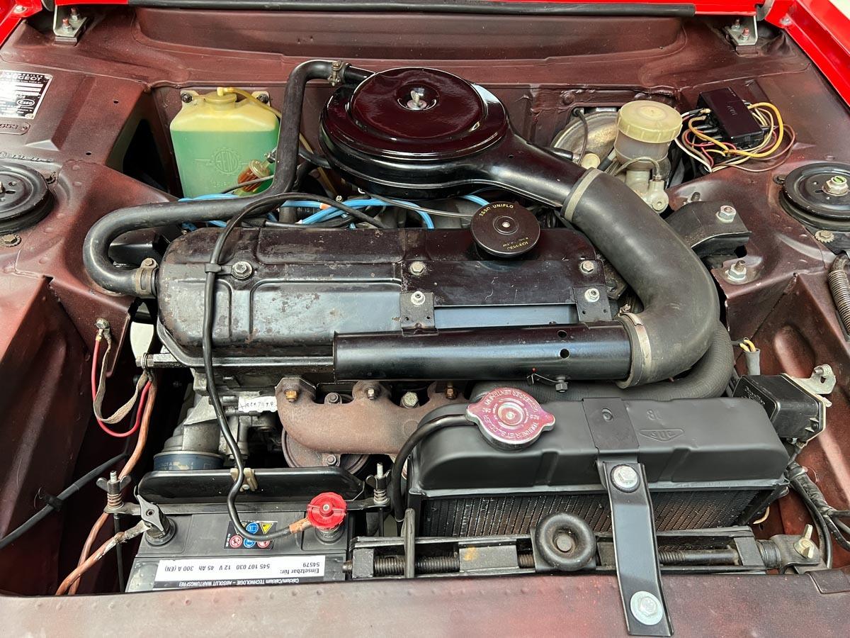 PEUGEOT 204 Cabriolet 1.1 53 cv - 1968 LesAnciennes.com