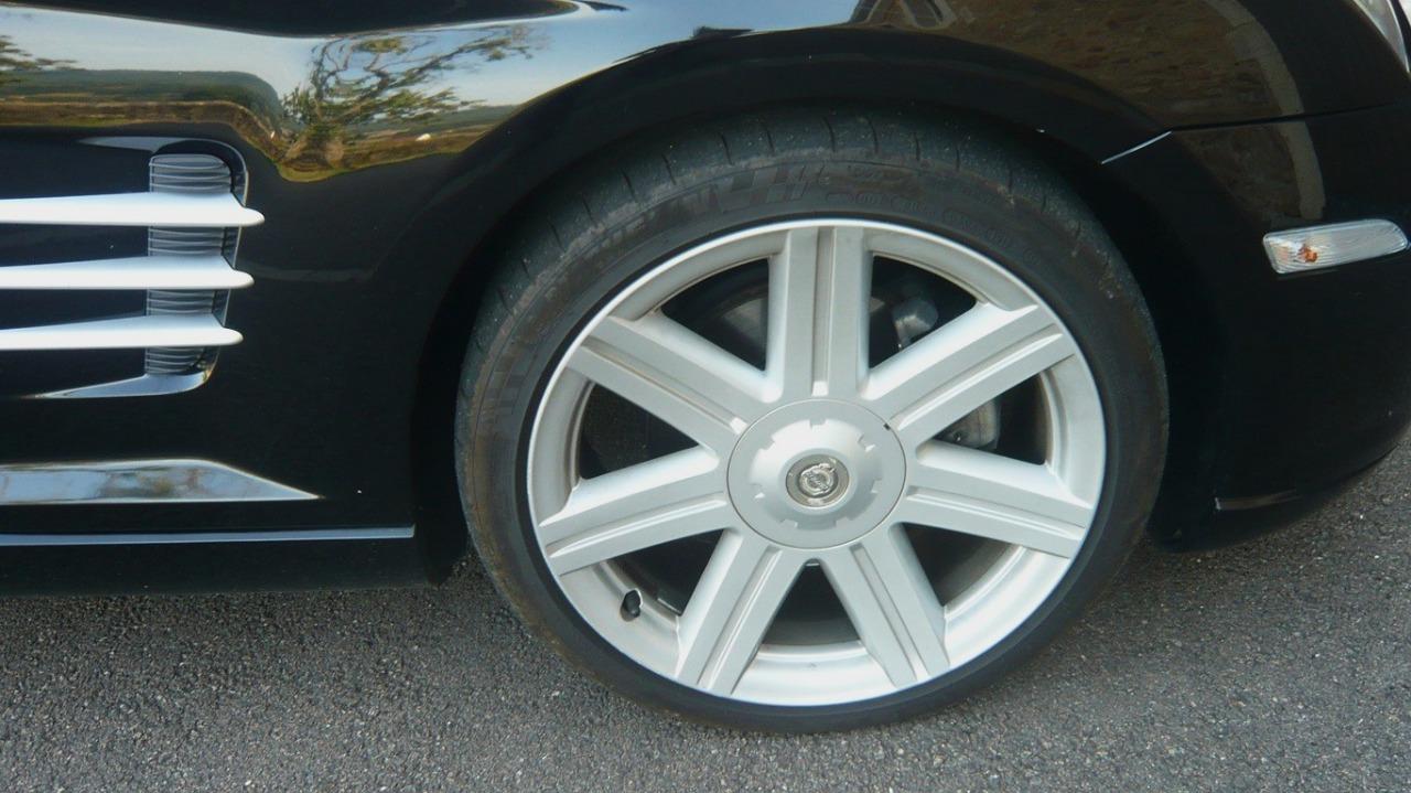CHRYSLER Crossfire Roadster Limited Premium - 2004 LesAnciennes.com