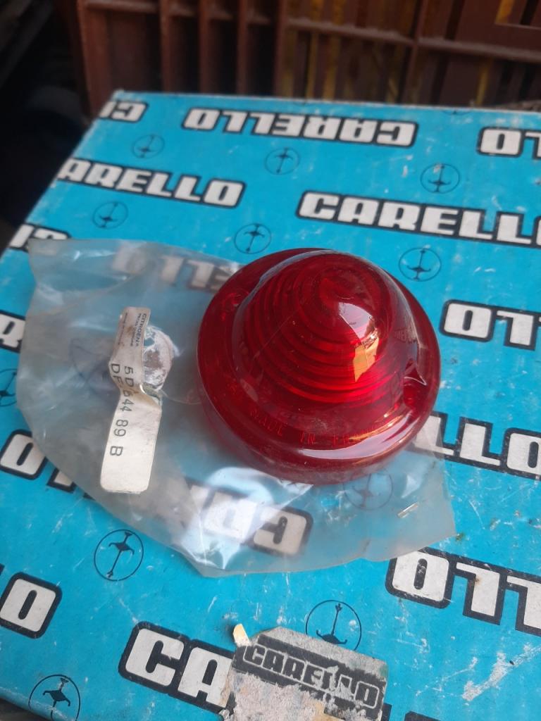 Feux AR CITROEN 2CV LesAnciennes.com