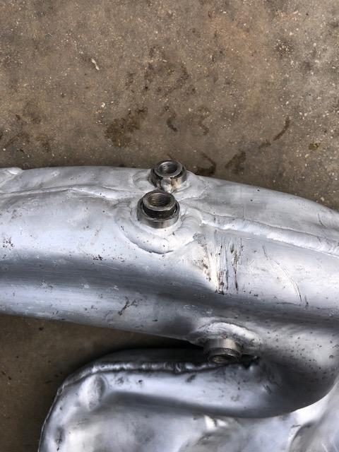 Collecteurs d'échappement pour Ferrari Mondial 3. LesAnciennes.com