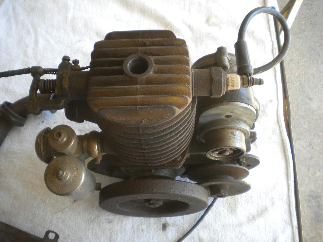 Pièces RARE MOTEUR train Griffon 1922 - 1925 LesAnciennes.com