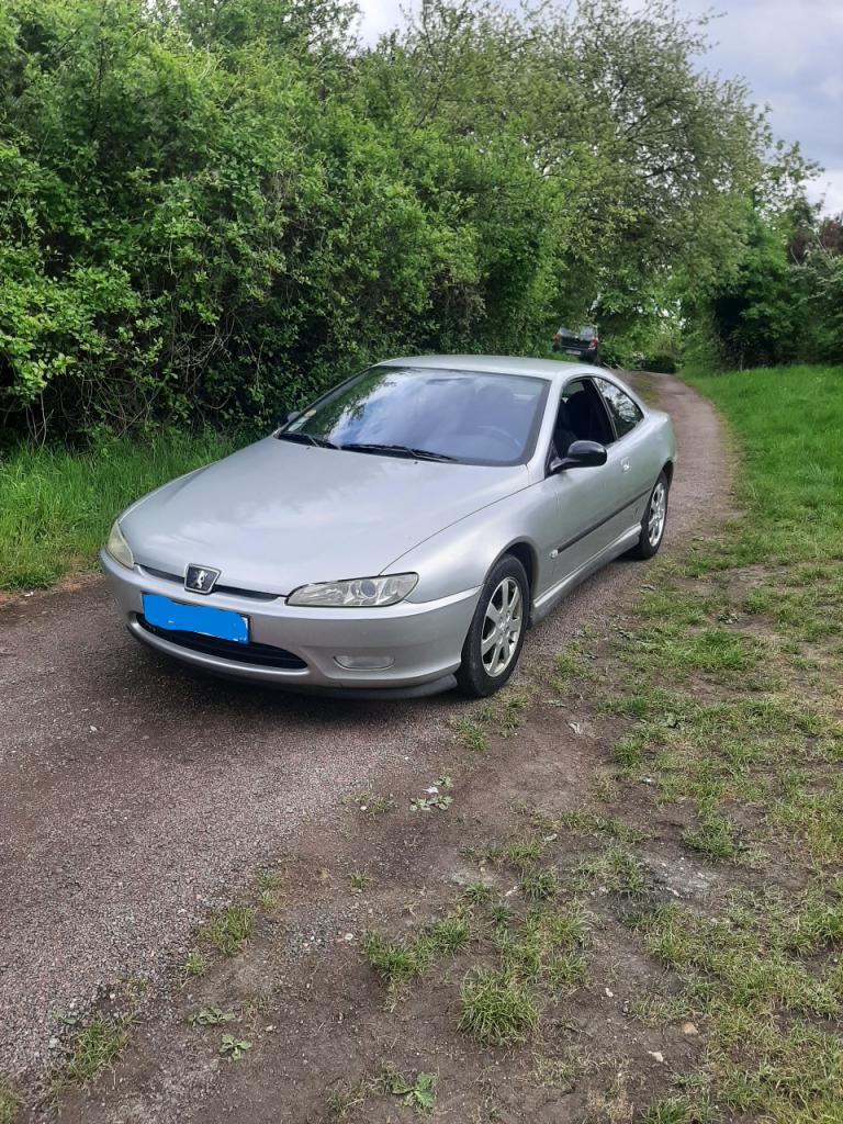 PEUGEOT 406 COUPEE 2.2 ESSENCE - 2002 LesAnciennes.com