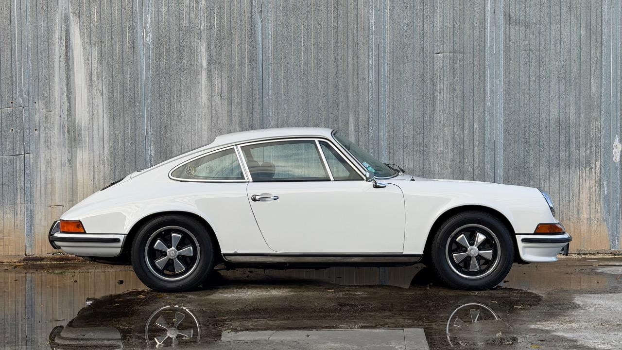 PORSCHE 911 2.4 E Coupé - 1973 LesAnciennes.com