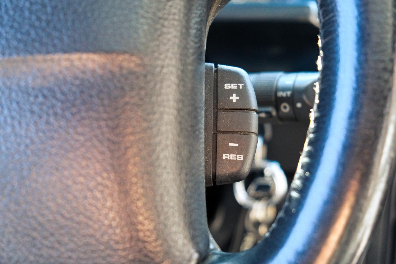 LAND ROVER Range Rover LSE 4,2L V8 25th - 1995 LesAnciennes.com