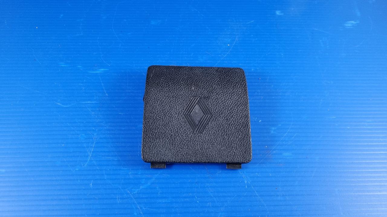 Cache centre de volant pour RENAULT SUPER 5 LesAnciennes.com