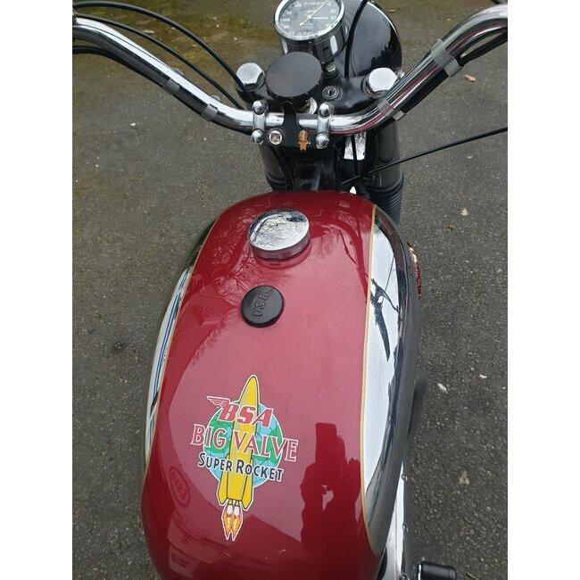 BSA A10 Super Rocket - 1961 LesAnciennes.com