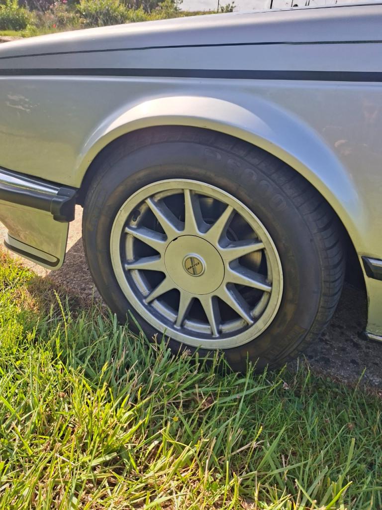 BMW 635 E24 - 1983 LesAnciennes.com