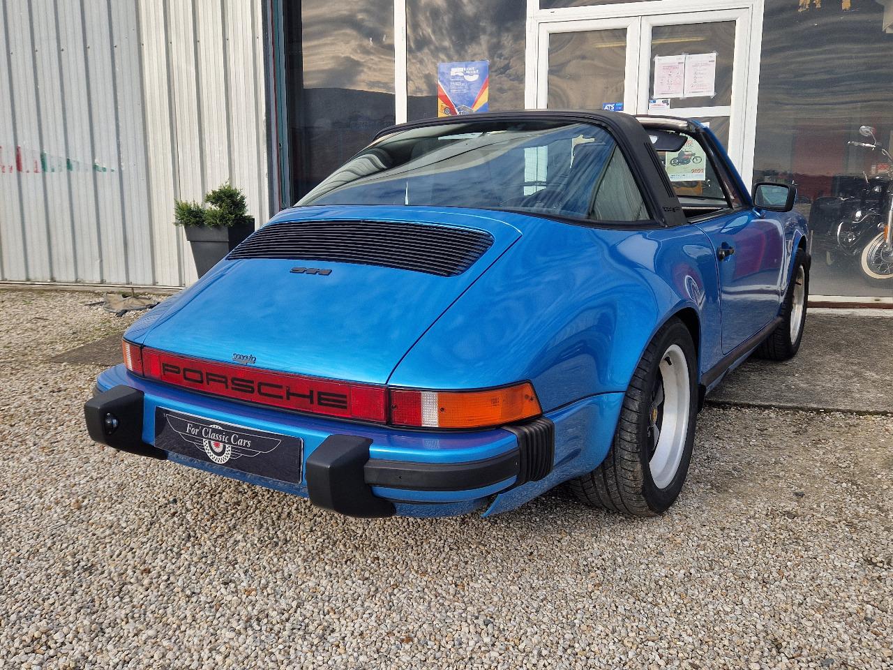 PORSCHE 911 G 2.7 TARGA - 1976 LesAnciennes.com
