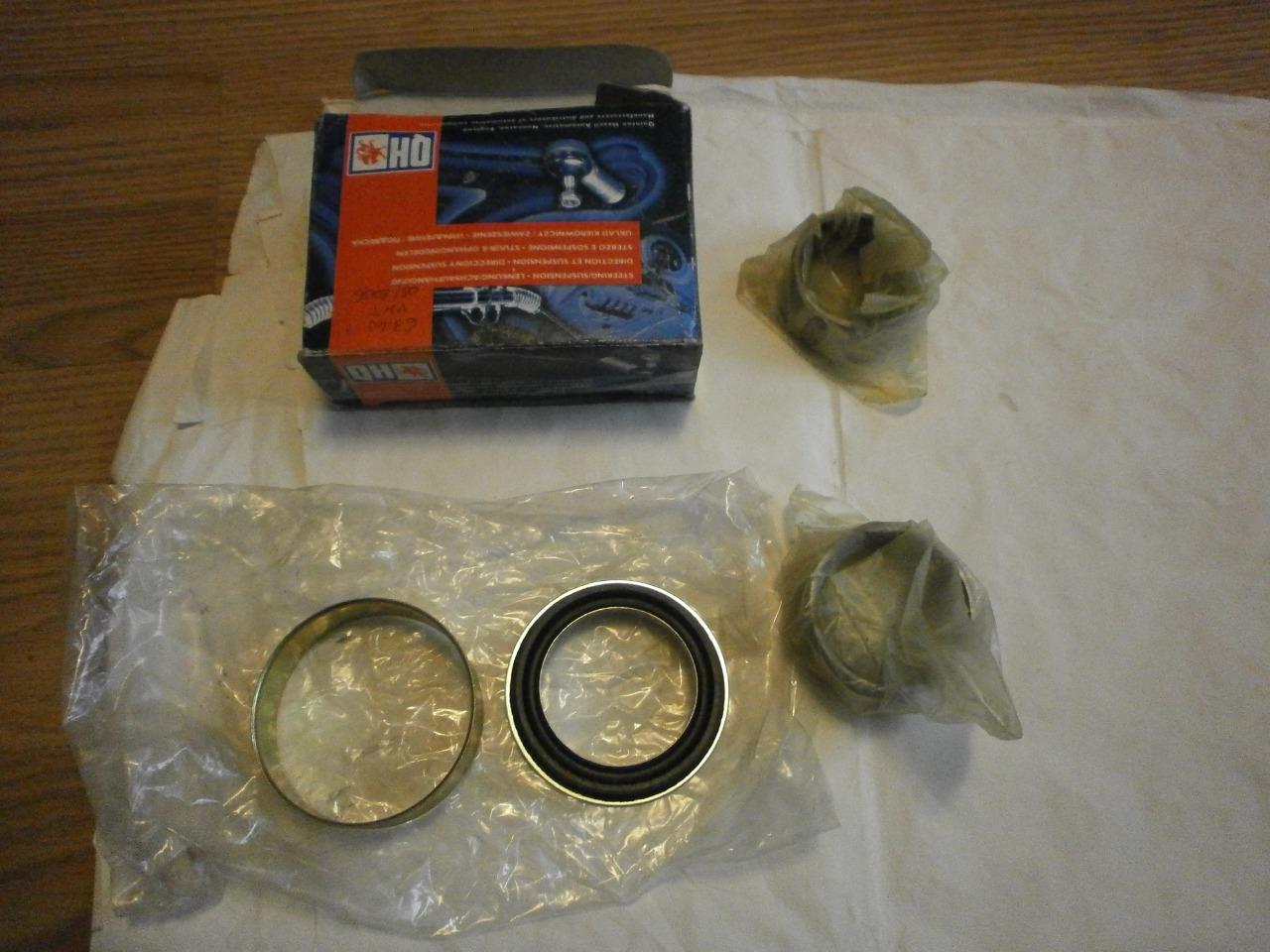 Pièces PEUGEOT 205 204-305 LesAnciennes.com