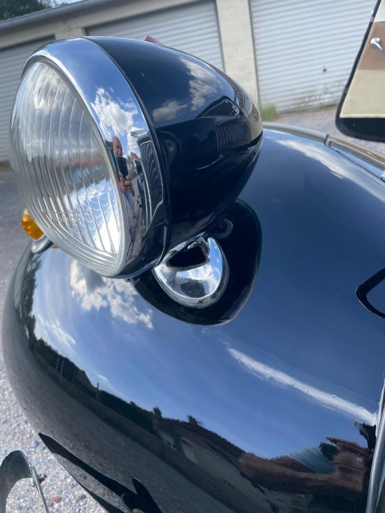 CITROEN Traction 11 BL - 1952 LesAnciennes.com