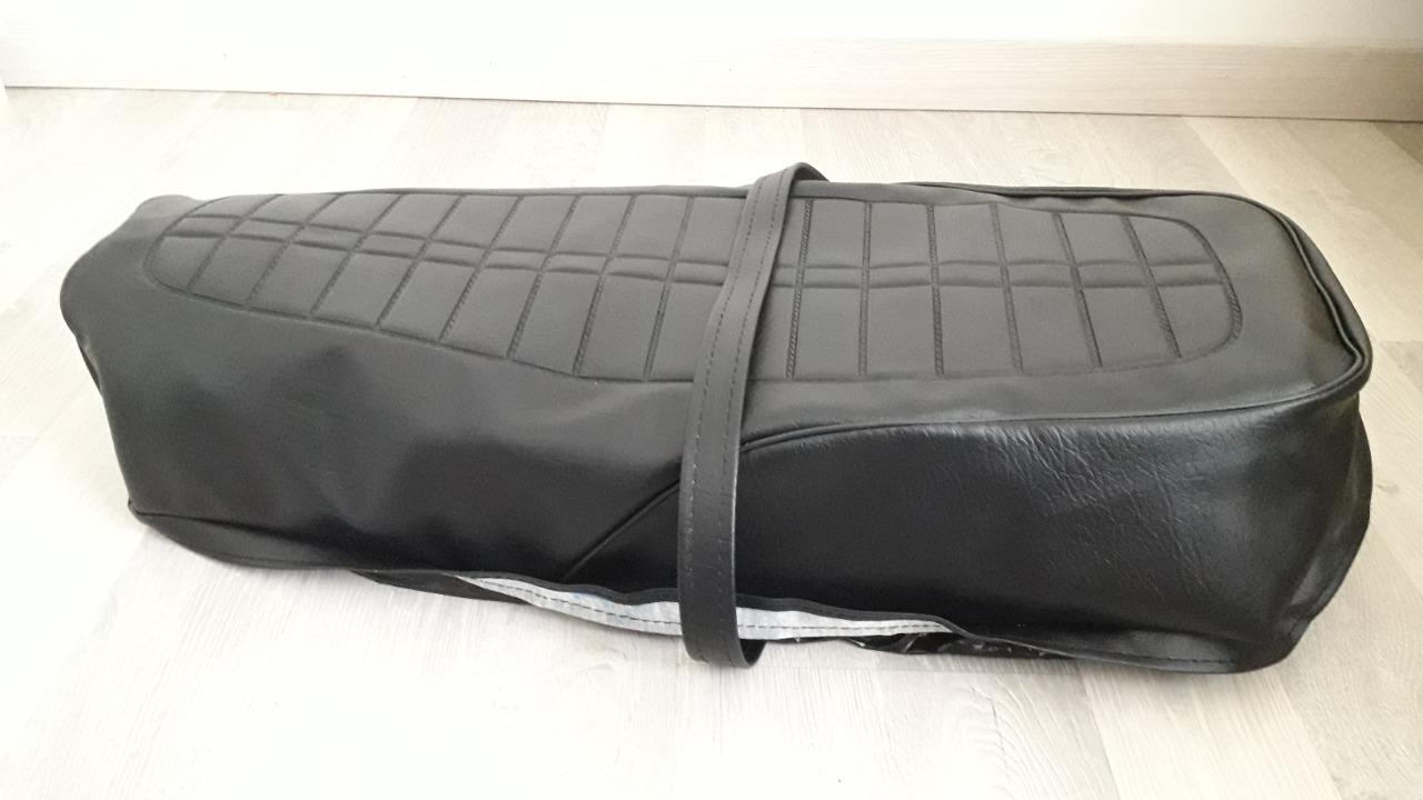Housse de selle neuve HONDA CB 125 Twin T1 ou T2 LesAnciennes.com