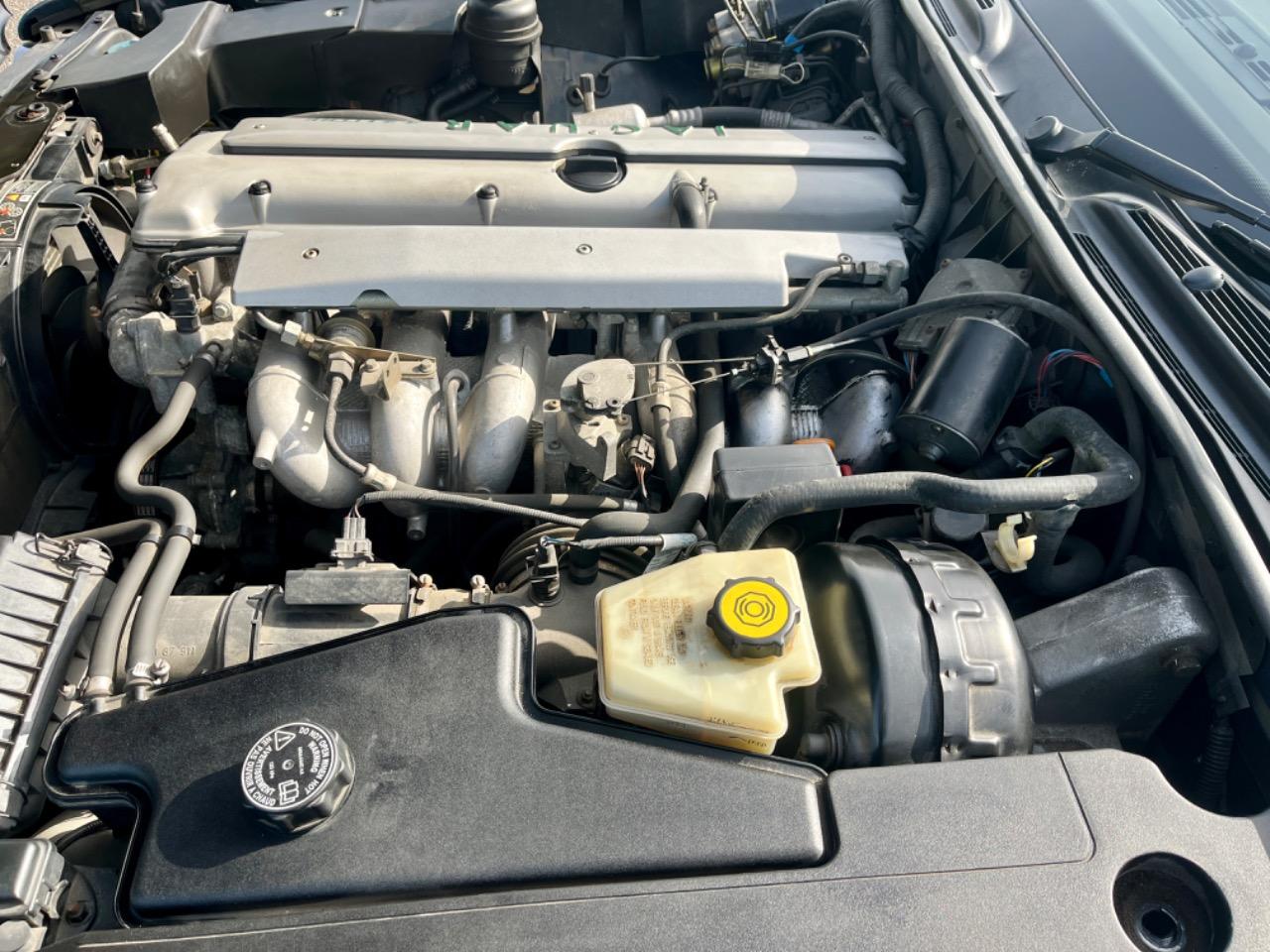 JAGUAR XJ6 3.2L - 1996 LesAnciennes.com