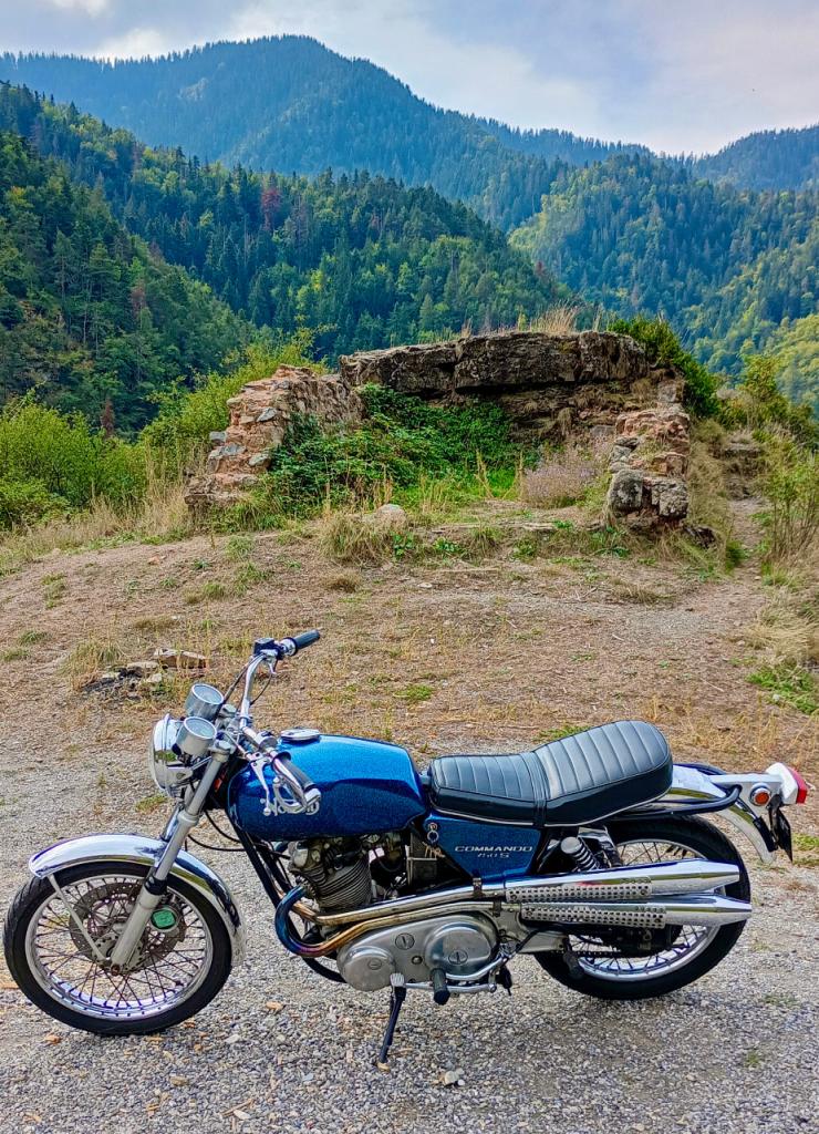 NORTON Commando 750 - 1969 LesAnciennes.com