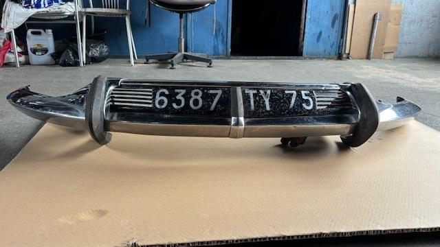 Pare-choc avant complet DS modèle 1962 - 1967 LesAnciennes.com