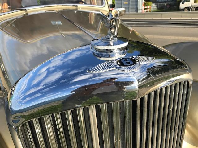 BENTLEY MK6 Sport Saloon - 1949 LesAnciennes.com