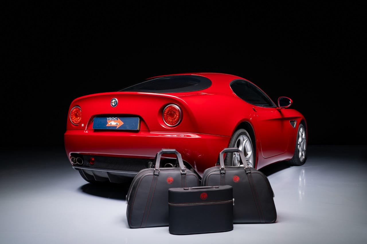 ALFA ROMEO 8C Competizione ‘Rosso Alfa’ LesAnciennes.com