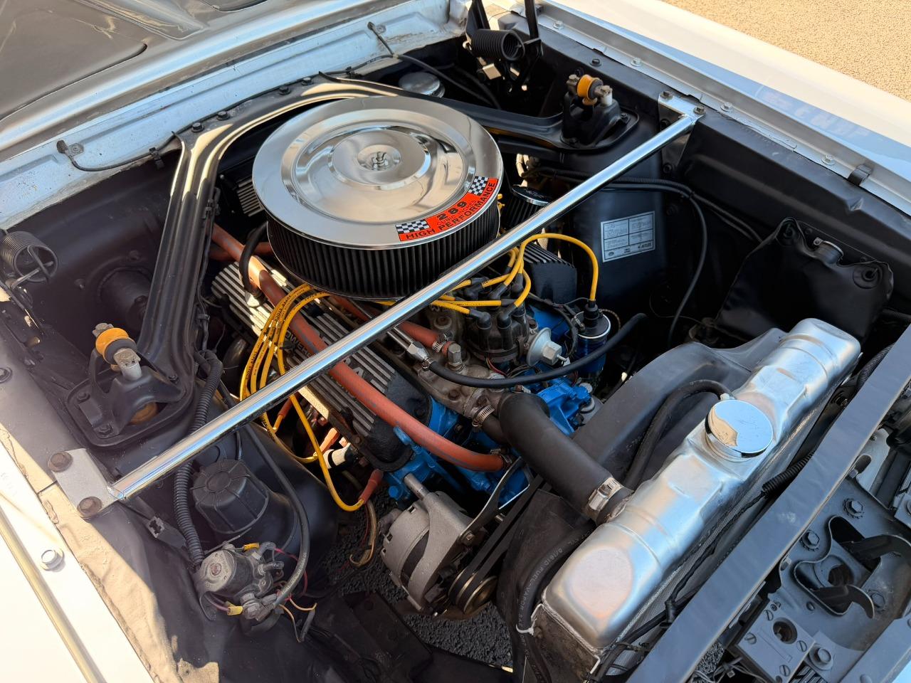 FORD Mustang Coupe - 1966 LesAnciennes.com