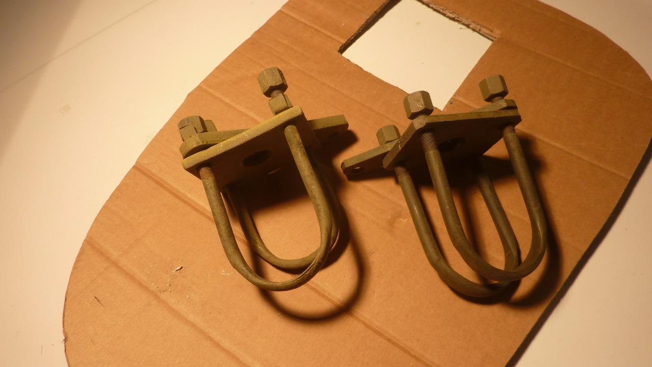 Lot de pièces SIMCA 8 LesAnciennes.com
