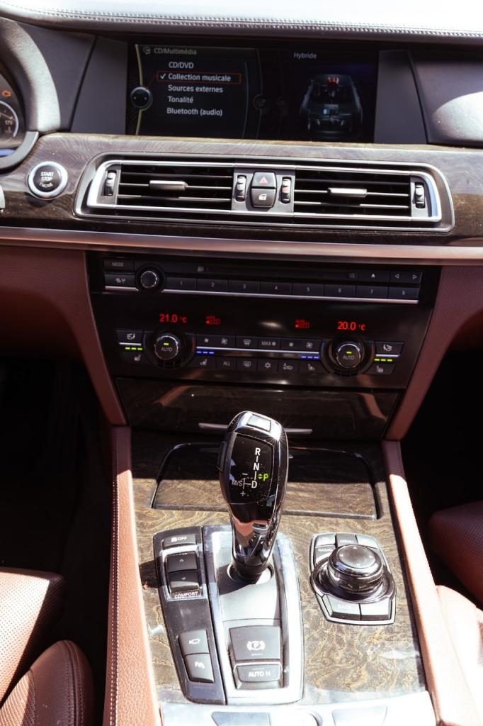 BMW 700 ACTIVEHYBRIDE 465CV - 2011 LesAnciennes.com