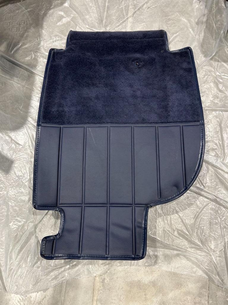 Tapis PORSCHE 911 993 4s LesAnciennes.com
