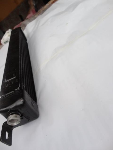 Radiateur d'huile pour Bmw 2002 Turbo LesAnciennes.com