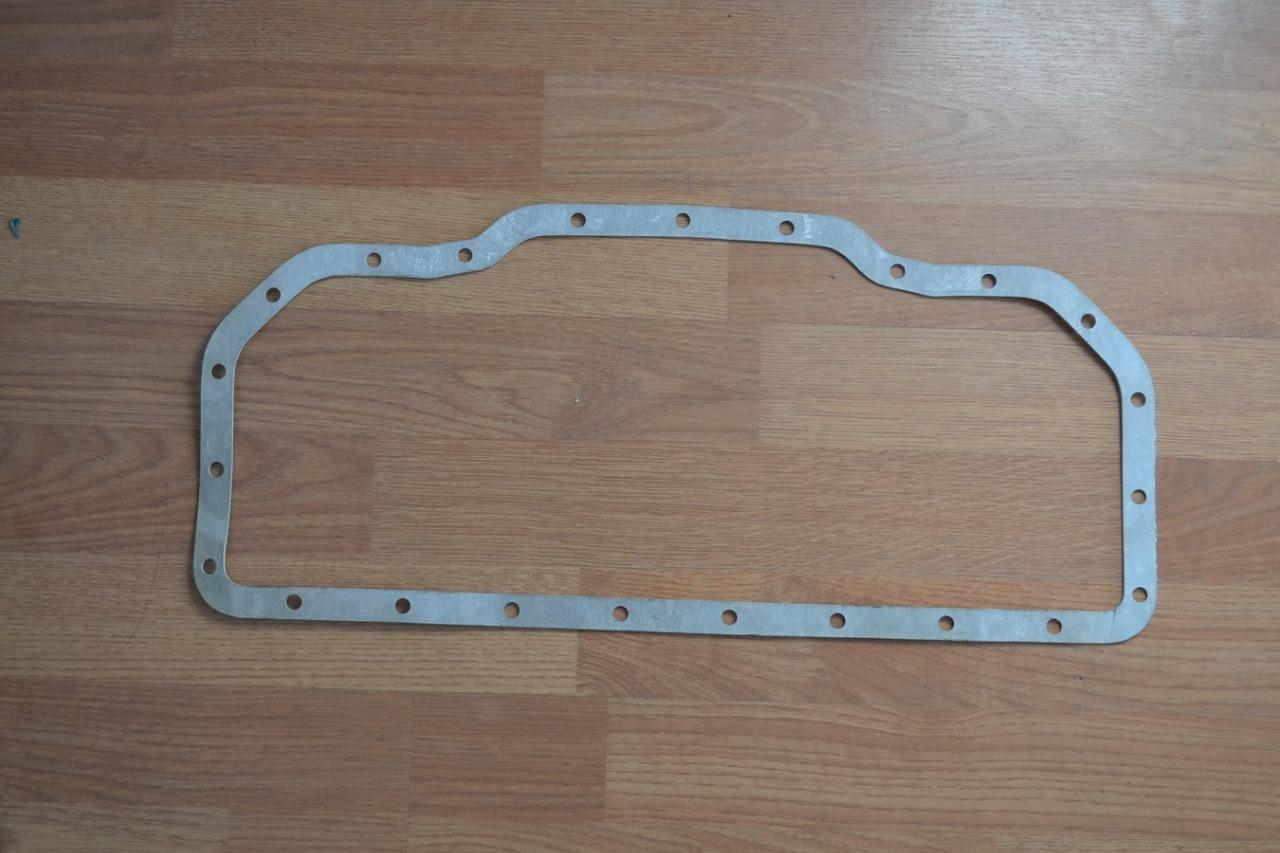 Joint bac à huile PEUGEOT 504 V6 LesAnciennes.com