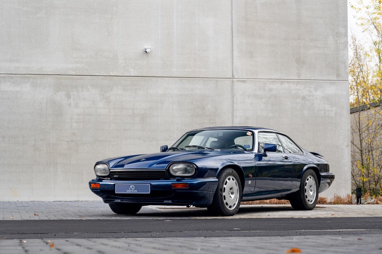 JAGUAR XJR - 1992 LesAnciennes.com