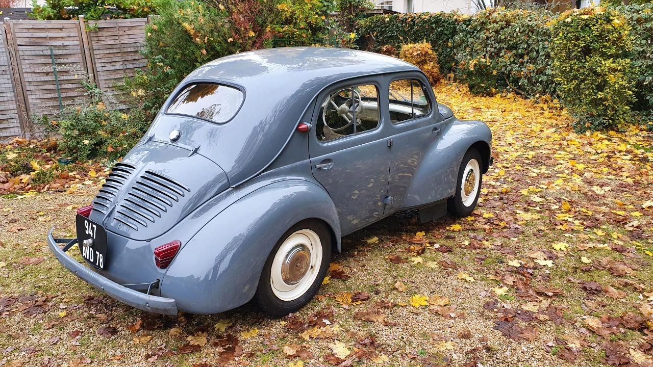RENAULT 4CV Affaire - 1957 LesAnciennes.com