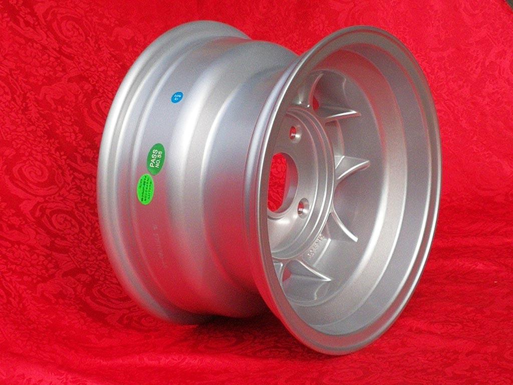 1 pc. jante Super Vee Formula 8x13 ET-15.5 Super V LesAnciennes.com