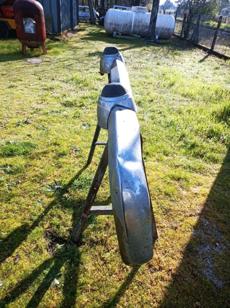 Pare choc SIMCA Vedette Chambord LesAnciennes.com