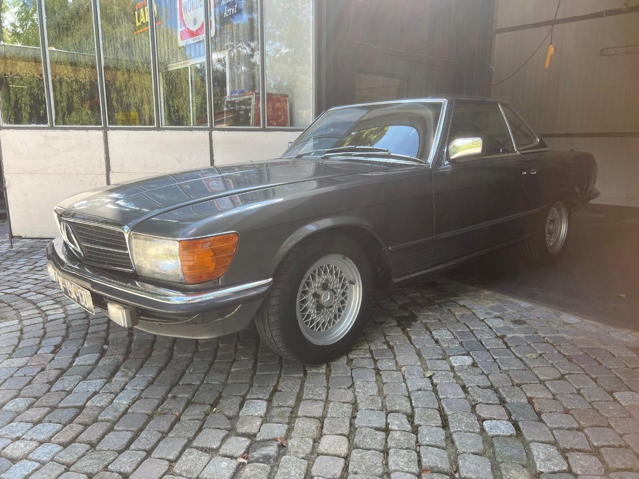 MERCEDES 280 SL w107 - 1982 LesAnciennes.com