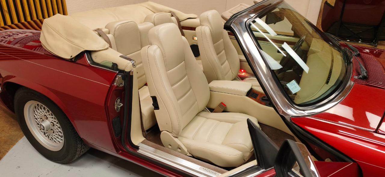 JAGUAR XJS Cabriolet - 1995 LesAnciennes.com