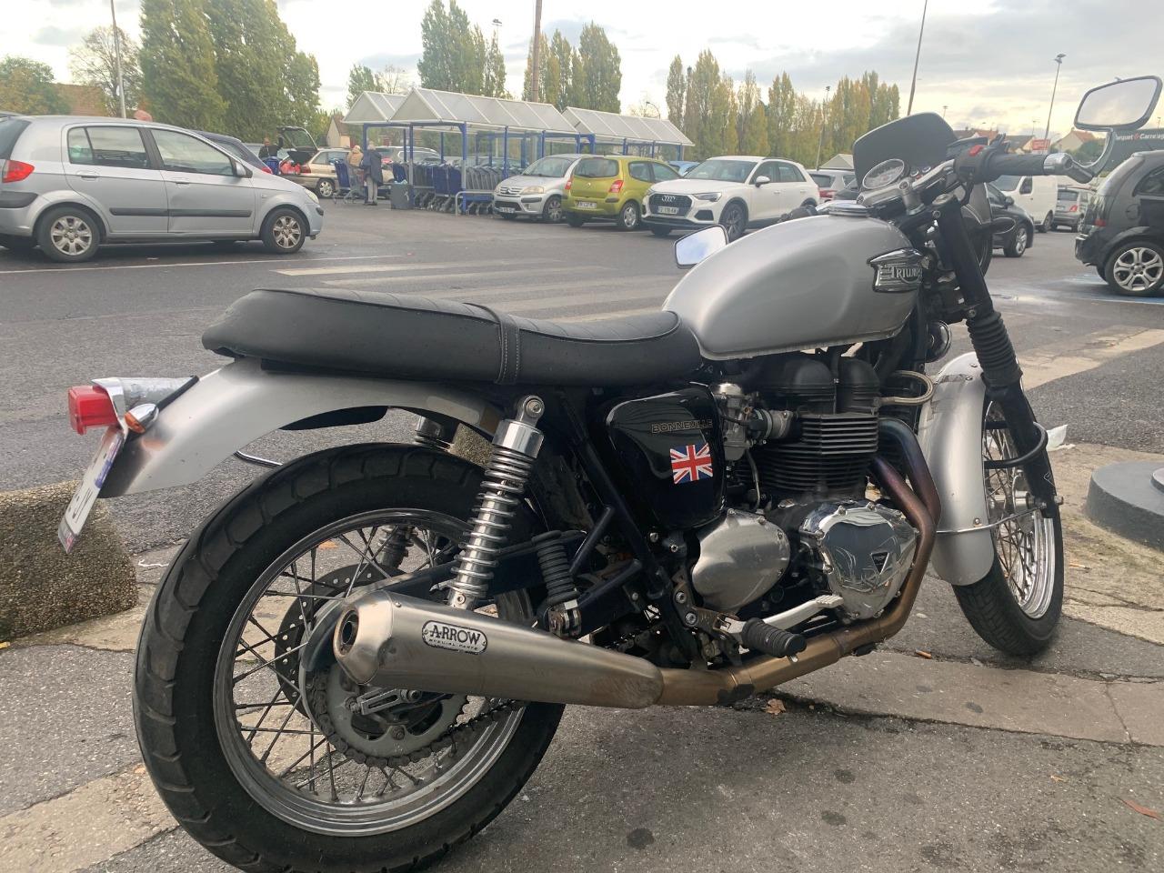 TRIUMPH Bonneville T140 Carburateurs - 2006 LesAnciennes.com