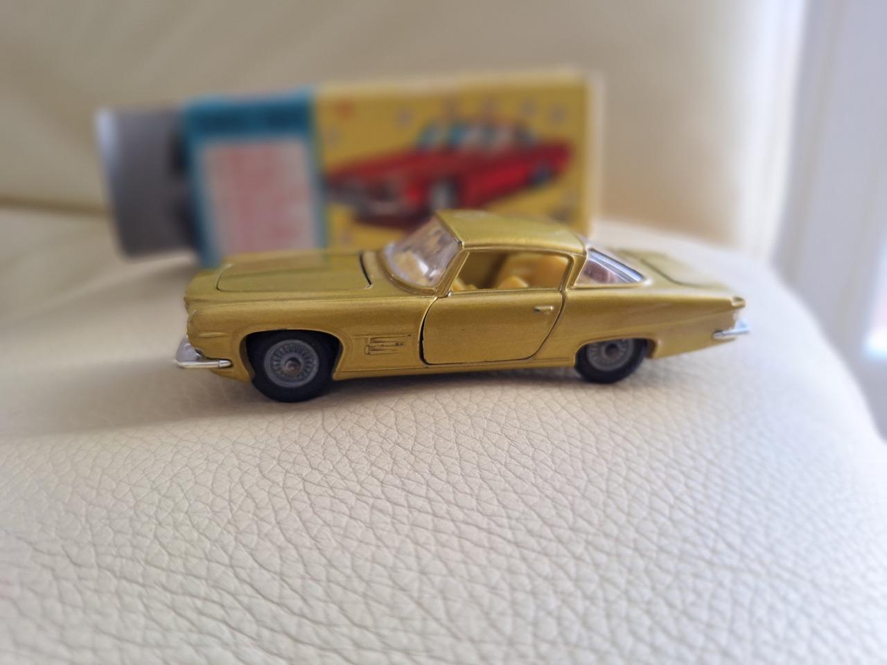 GHIA L.6.4 LesAnciennes.com