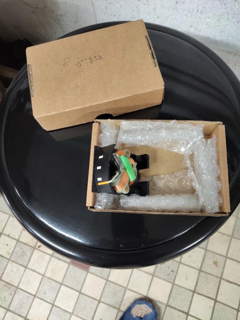 Récepteur CITROEN DS 3 ème tableau LesAnciennes.com