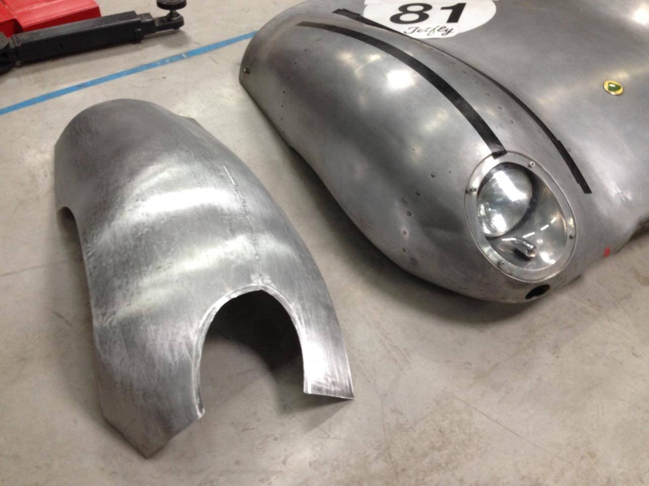 Aile LOTUS 11 LesAnciennes.com