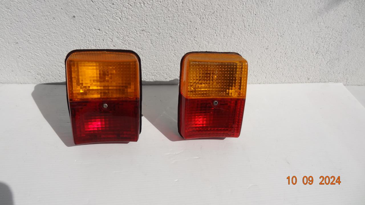 Feux CITROEN Acadiane fourgonnette LesAnciennes.com