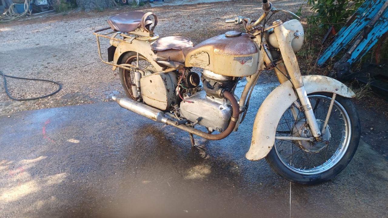 MOTOBECANE 350 L4C moto - 1954 LesAnciennes.com