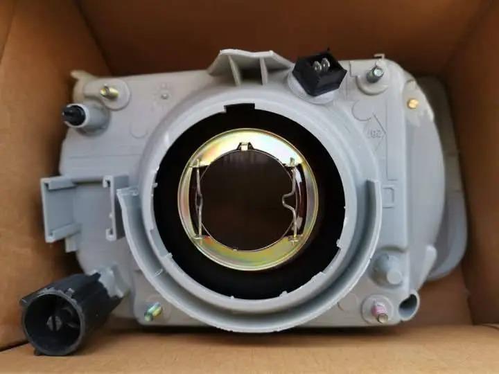 OPTIQUE DROIT NEUF RENAULT SUPER 5 LesAnciennes.com