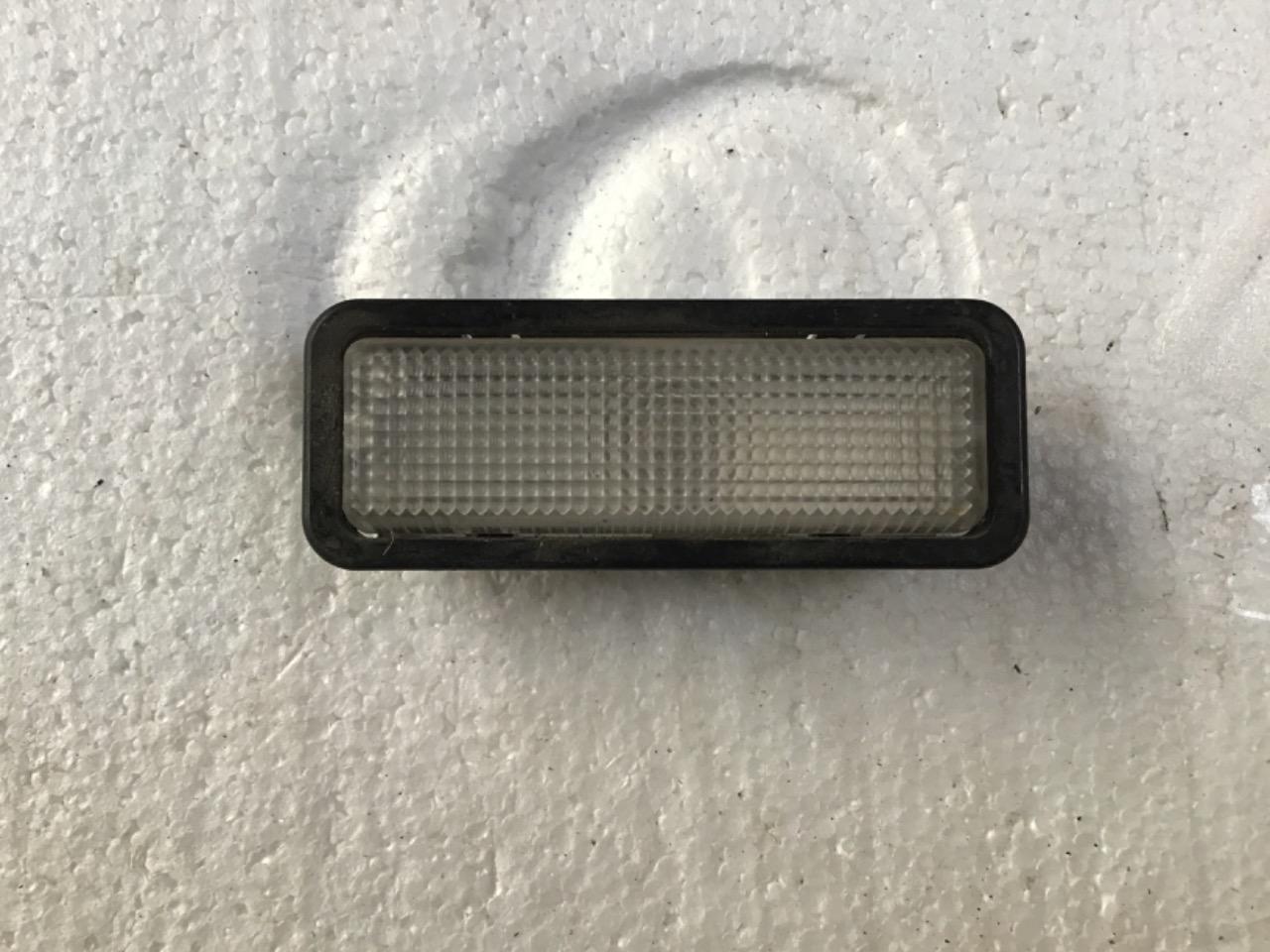 PLAFONNIER PEUGEOT 505/604 ALPINE A310 LesAnciennes.com