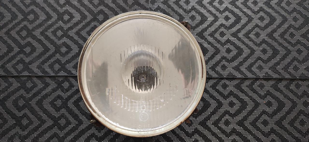 Phare RENAULT 8 (R8) S et GORDINI LesAnciennes.com