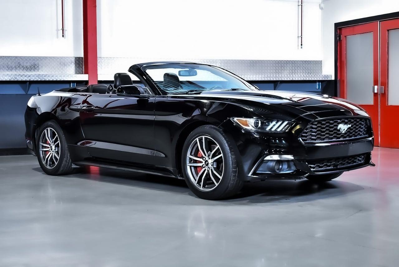 2016 Ford Mustang Ecoboost Convertible 2.3 LesAnciennes.com