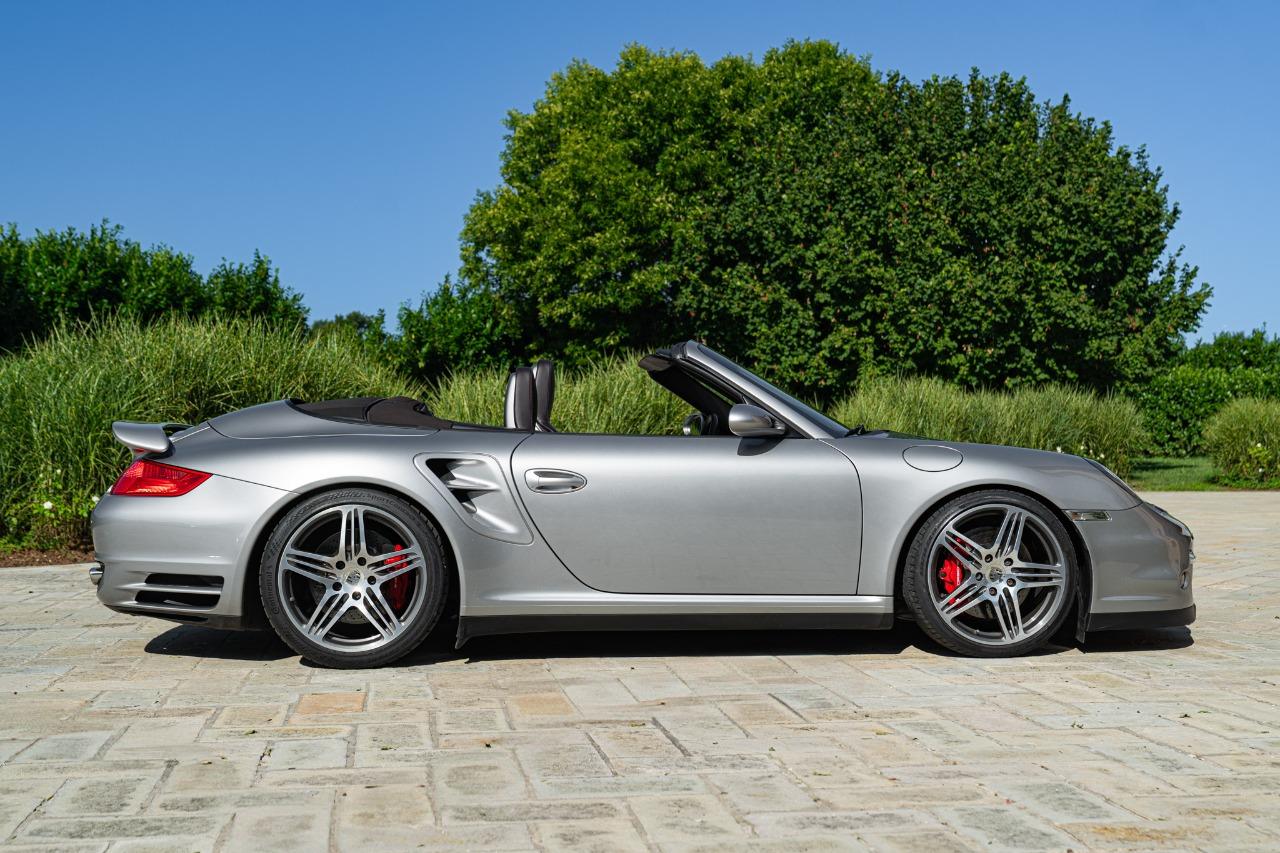 PORSCHE 997 (911) TURBO CABRIOLET TIPTRONIC LesAnciennes.com