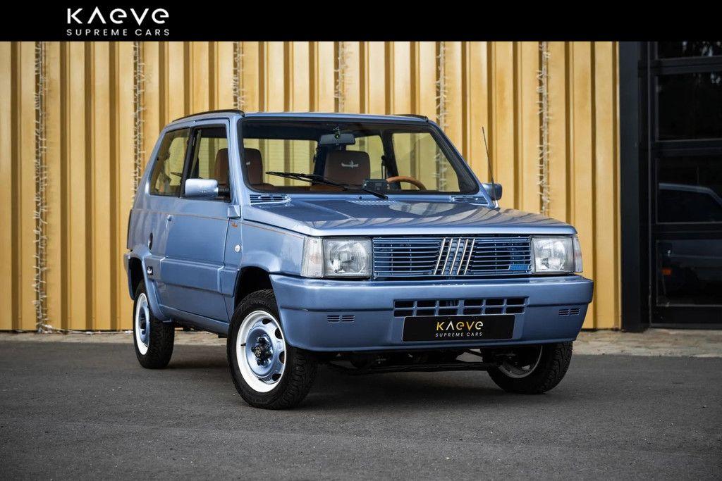 1989 Fiat Panda 4x4 Piccolo Lusso | Niels van Roij design LesAnciennes.com