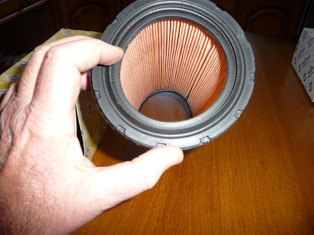 Filtre à air RENAULT 5 (R5) LesAnciennes.com