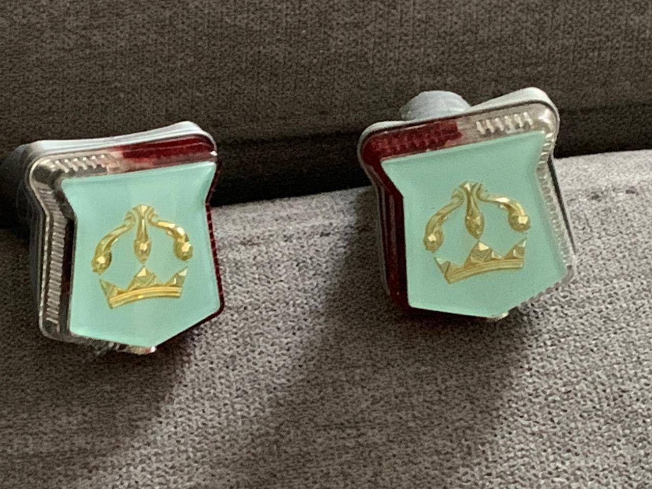 Feux de position Renault Ondine, Floride, LesAnciennes.com